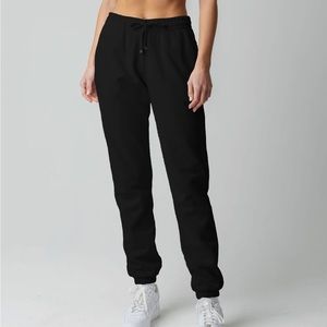 Talentless Sweatpants - Black